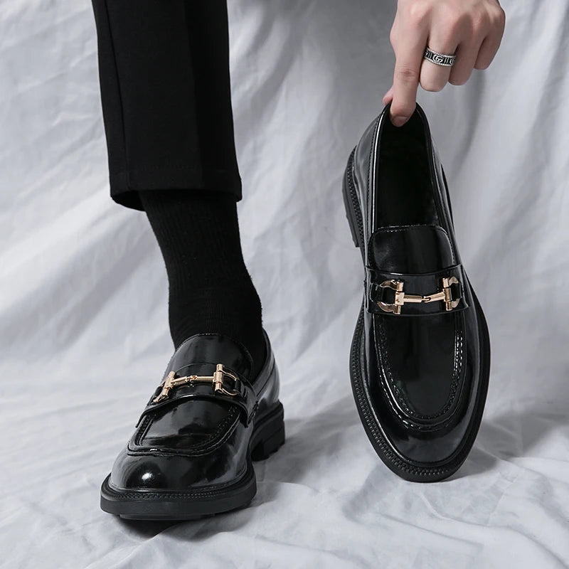 Derby Valmont Nero