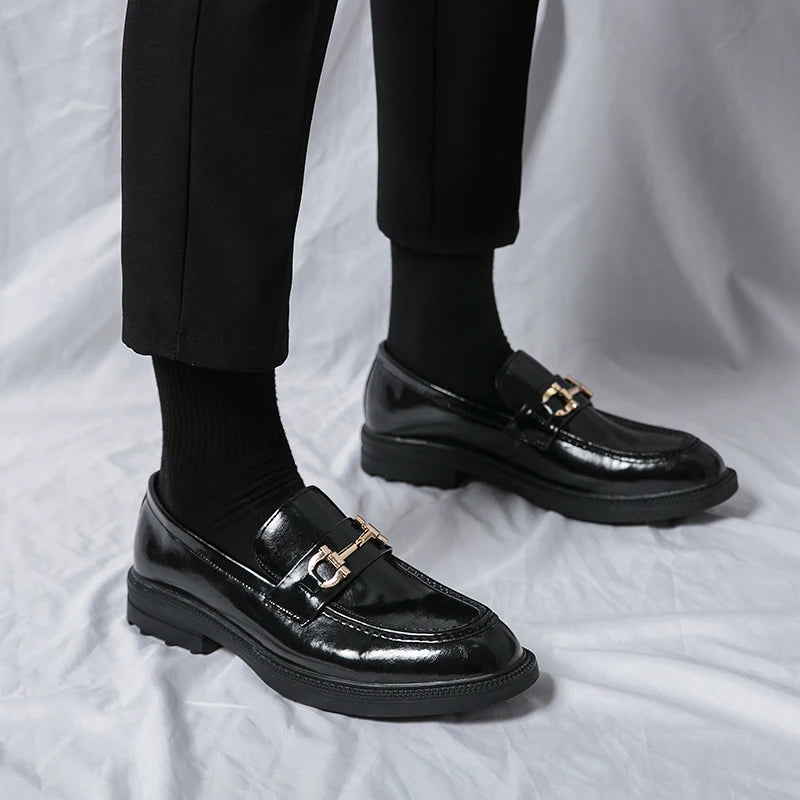 Derby Valmont Nero