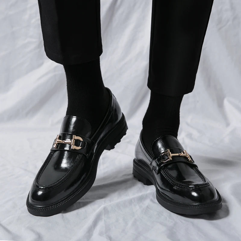 Derby Valmont Nero