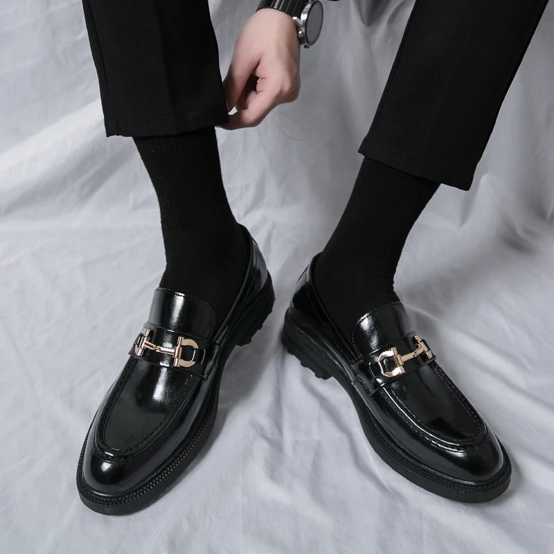 Derby Valmont Nero